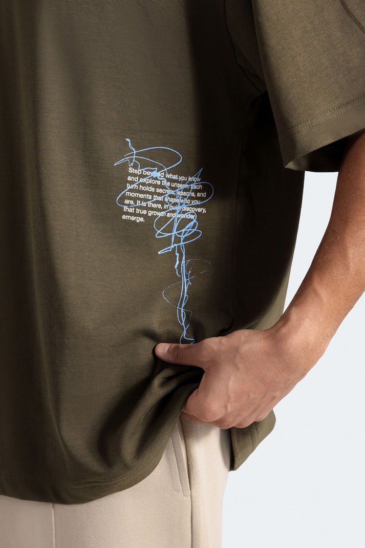 SLOGAN PRINT T-SHIRT WITH LABEL PATCH